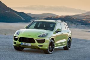 Porsche Cayenne GTS 2012 года